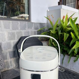 Nồi Cơm Điện Tử 1,8 lít - KAILER RC2028  Lòng Nồi Vân Lục Giác