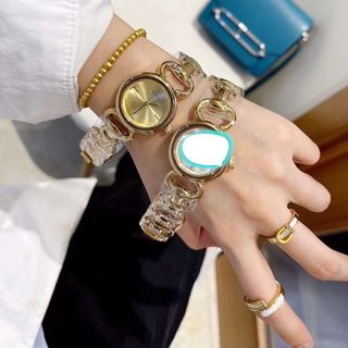 XẢ KHO ĐỒNG HỒ NỮ THỜI TRANG GUCHI MẶT TRÒN DÂY LẮC VÀNG