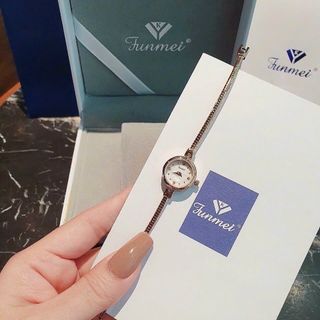 ĐỒNG HỒ NỮ CHÍNH HÃNG FUNMEI F20207 DÂY THÉP MẶT SIÊU NHỎ LẠ FULLBOX TEM