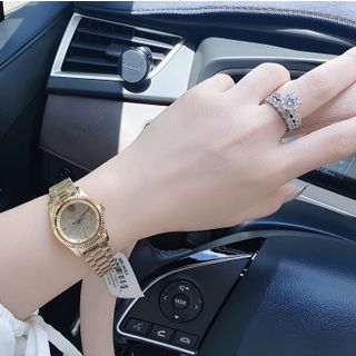 ĐỒNG HỒ NỮ CAO CẤP MICHAEL VÀNG MẶT TRÒN MINI FULL ĐÁ FULLBOX