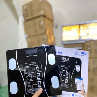 Cân Điện Tử Sức Khỏe Kết Nối BLUETOOTH 4.0 cáp sạc (thùng 20)