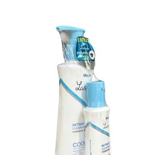 Dung dịch vệ sinh phụ nữ lady care Mistine hồng Thái Lan