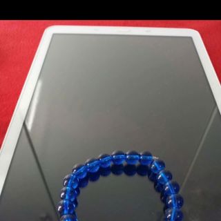 Chuỗi đeo tay xanh dương 8ly nha