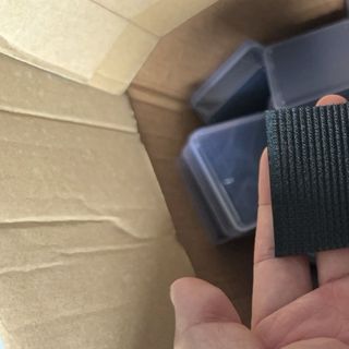 1 hộp 10 miếng dán tóc đen size 6x6cm