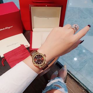 ĐỒNG HỒ NỮ CAO CẤP SALVATHORE F80 FIG DÂY CAO SU NIỀNG THÉP GOLD