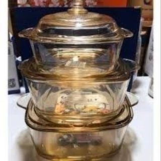 Nồi Thủy Tinh Vàng Bé Vuông 203-3 (THÙNG 16C)