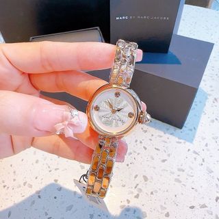 ĐỒNG HỒ NỮ CAO CẤP MACR DÂY THÉP SIZE MINI TRƠN