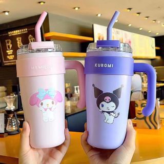LY GIỮ NHIỆT CÓ TAY CẦM SANRIO 850ML KÈM ỐNG HÚT