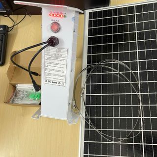 Bộ Pin Năng Lượng Mặt Trời 12V 30AH 40W