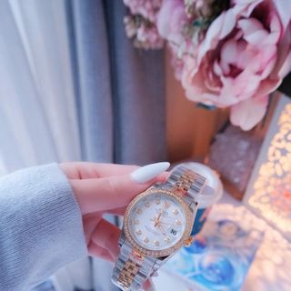 ĐỒNG HỒ NAM NỮ CAO CẤP RÔLET DÂY THÉP DEMI VÀNG VIỀN HỘT KÍNH SAPHIRE