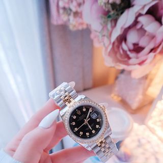 ĐỒNG HỒ NAM NỮ CAO CẤP RÔLET DÂY THÉP DEMI VÀNG VIỀN HỘT KÍNH SAPHIRE