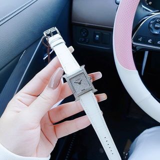 ĐỒNG HỒ NỮ CAO CẤP HERME MẶT FULL ĐÁ NIỀNG THÉP BẠC DÂY DA NHIỀU MÀU