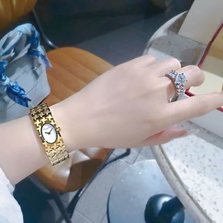 ĐỒNG HỒ NỮ CAO CẤP DIOD VÒNG KIỀNG MÀU GOLD