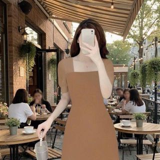 Đầm xoè cổ vuông tay nơ thiết kế sang trọng