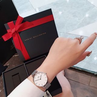 SET DANIEL CAO CẤP LỄ HỘI LƯỚI PETITE VÀ CUFF FULLBOX