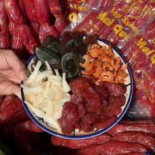 LẠP XƯỞNG MAI QUẾ LỘ MINI – ÍT MỠ, SIÊU THƠM CHUẨN LÒ HOA SA ĐÉC 500G - WINNIE HOUSE