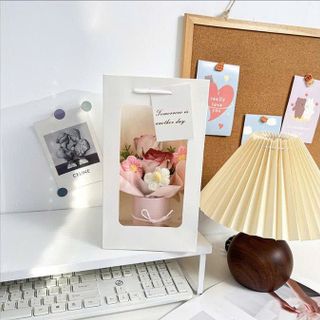 BÓ HOA LEN PHỐI HOA SÁP KÈM TÚI KÍNH VÀ THIỆP