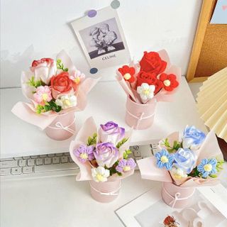 BÓ HOA LEN PHỐI HOA SÁP KÈM TÚI KÍNH VÀ THIỆP