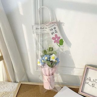 BÓ HOA LEN NHỮNG BÔNG HOA NHỎ KÈM TÚI KIẾNG VÀ THIỆP