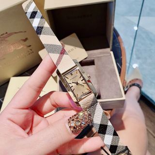 ĐỒNG HỒ NỮ SIÊU CẤP BUBBERI MẶT CHỮ NHẬT DÂY SỌC HAI SIZE