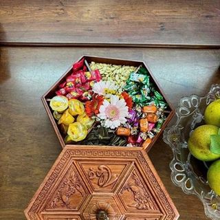 Hộp Mứt Lục Giác Ngăn Nắp Gỗ (THÙNG 20C)