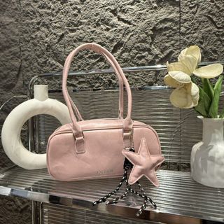 TÚI XÁCH NỮ DÁNG THUYỀN DA PU BÓNG TẶNG MÓC KHÓA NGÔI SAO W780 - WINNIE HOUSE