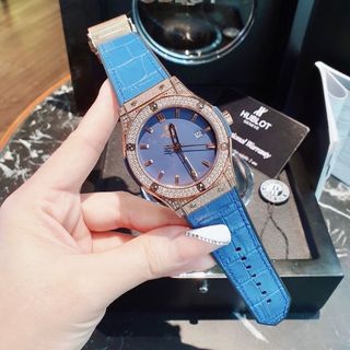 SIÊU SALE ĐỒNG HỒ NAM CAO CẤP HULOT VIỀN ĐÁ MÁY PIN