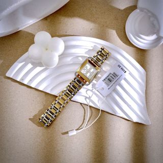 TO BURCH 𝐌𝐢𝐥𝐥𝐞𝐫 𝐒𝐪𝐮𝐚𝐫𝐞