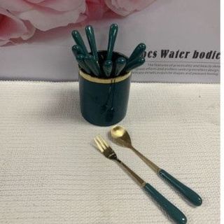 Dĩa Sứ Xanh CC (CHIẾC)