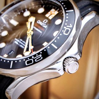 OMEG 𝐒𝐞𝐚𝐦𝐚𝐬𝐭𝐞𝐫