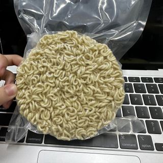 1 Gói Mì Cay Kèm Hạt Nêm Gia Vị CHANWOO