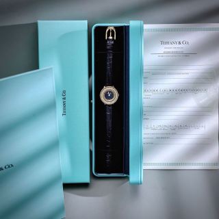 Siêu phẩm TIFFA CO 𝐃𝐢𝐚𝐦𝐨𝐧𝐝𝐬 𝐖𝐚𝐭𝐜𝐡