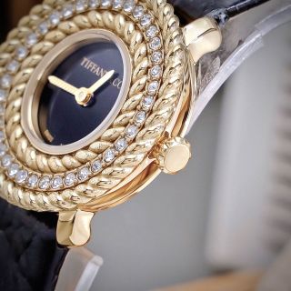 Siêu phẩm TIFFA CO 𝐃𝐢𝐚𝐦𝐨𝐧𝐝𝐬 𝐖𝐚𝐭𝐜𝐡