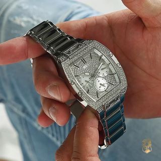 ĐỒNG HỒ NỮ CAO CẤP GUECC MẶT HỘT CHỮ NHẬT DÂY THÉP BẠC