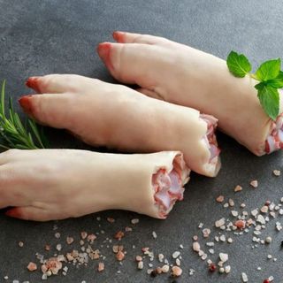 Chân Giò Trước