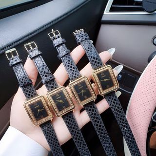 XẢ NHANH ĐỒNG HỒ NỮ THỜI TRANG GUECC DÂY DA ĐEN MẶT VUÔNG