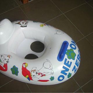 THUYỀN PHAO BƠI CHO BÉ