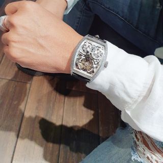 ĐỒNG HỒ NAM SIÊU CẤP PRANCK MULER LỘ MẶT VIỀN XOÀN DÂY DA MÁY CƠ