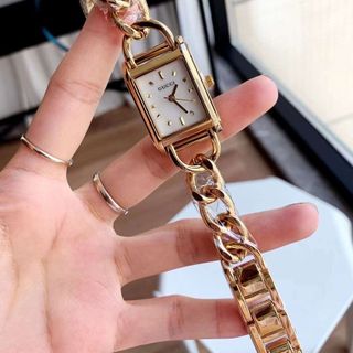 SALE RẺ ĐỒNG HỒ NỮ THỜI TRANG GUCHI DÂY LẮC MẶT CHỮ NHẬT