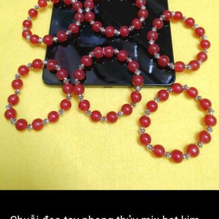 Chuỗi đeo tay phong thủy y hình màu đỏ mix kim loại