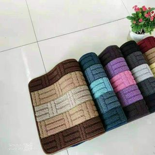 Thảm lau chân họa tiết sọc nhiều màu( THÙNG 100C)