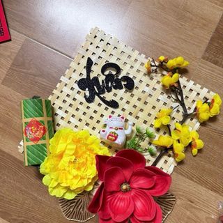 Set trang trí Tết