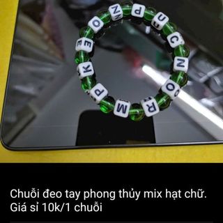 Vòng đeo tay phong thủy mẫu mới nhất mix hạt chữ