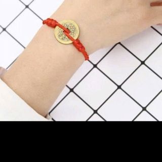 Vòng đeo tay đồng xu đeo tay đẹp