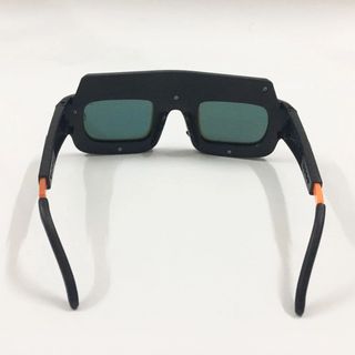 Kính hàn điện tử cảm biến tự động hai mắt – không cần pin, chống chói tia hàn, kèm dây đeo & hộp đựng | KÍNH MẮT THE99