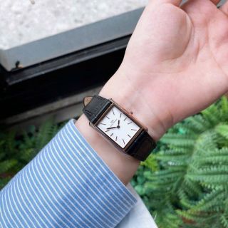 ĐỒNG HỒ NỮ CAO CẤP D WELLINGTON BOUND DÂY DA MẶT CN FULLBOX TEM