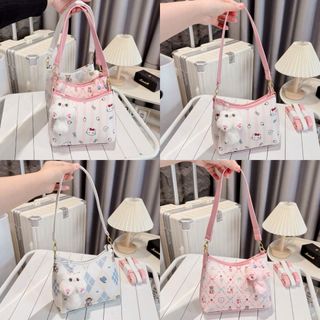 TÚI XÁCH NỮ DA PU HỌA TIẾT ĐÁNG YÊU TẶNG MÓC TREO SAO BÔNG W774 - WINNIE HOUSE