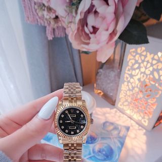 ĐỒNG HỒ NAM NỮ CAO CẤP RÔLET DÂY THÉP MẶT VI TÍNH NIỀNG KHÍA