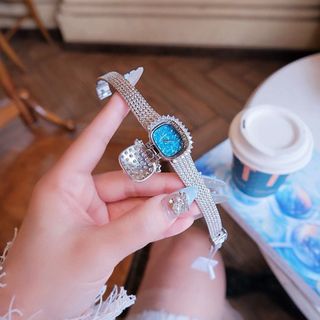 ĐỒNG HỒ NỮ CHÍNH HÃNG FUNMEI FL109 DÂY THÉP LƯỚI MĂT VUÔNG MỞ NẮP FULLBOX