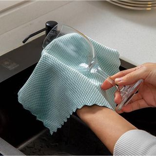 Khăn Vảy Cá Thấm Hút Nước Đa Năng Không Xù Lông Lau Kính Màn Hình, Lau Chén Bát Nhà Bếp A0333